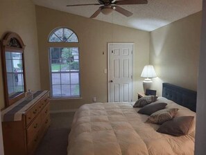 3 bedrooms, WiFi - scape to sunny Florida. (Orlando)