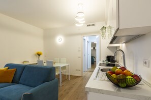 City Studio | Individually furnished, iron/ironing board, free WiFi, bed sheets - notaMi - Little West (Milan)