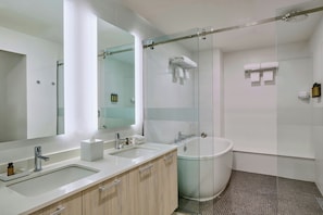 Apartment, 1 Double Bed | Bathroom | Shower, hair dryer, towels, soap - Casa Costera, Isla Verde Beach, Apartments by Marriott Bonvoy (Carolina)