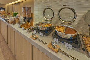 Free daily continental breakfast  - City Express By Marriott Cancun Aeropuerto (Cancun)