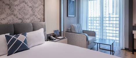 Superior Room, 1 Queen Bed | Premium bedding, in-room safe, iron/ironing board, free WiFi