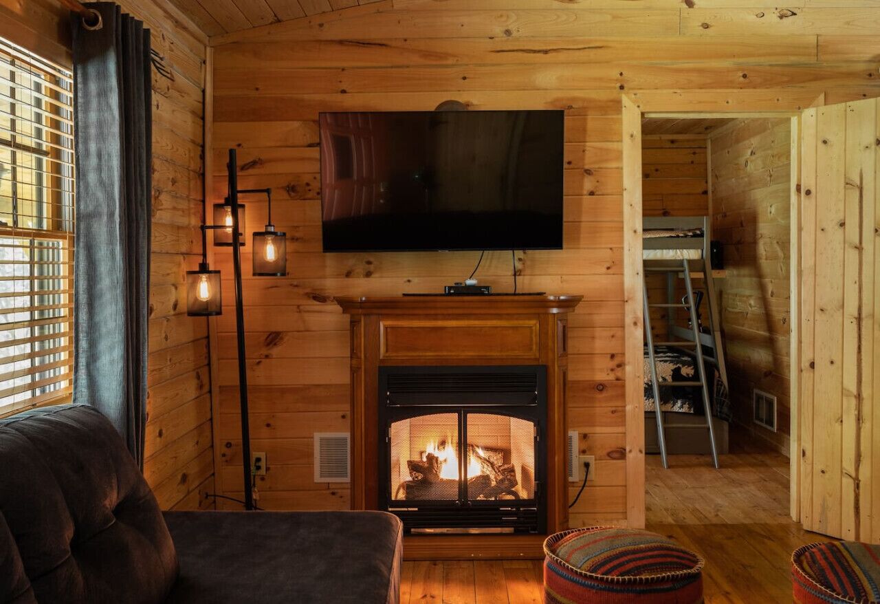 Smart TV, chimenea