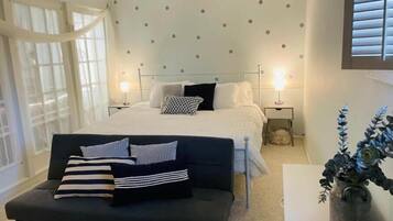 1 bedroom, iron/ironing board, free WiFi, bed sheets