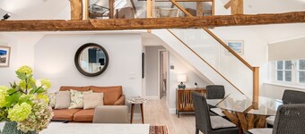 Converted Hop House Apt - Old Amersham - Chilterns - Pass the Keys