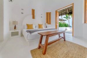 5 habitaciones, tabla de planchar con plancha, cuna de viaje y wifi 