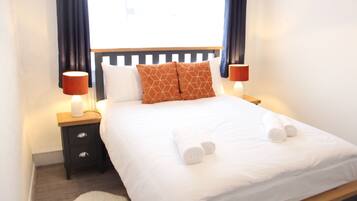 3 bedrooms, free WiFi, bed sheets