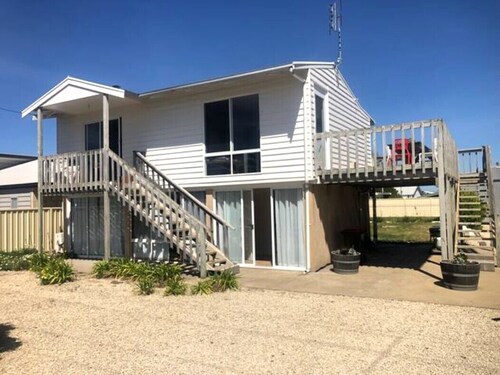 'Ted's Shack' - Long Beach!