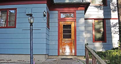 Florence Cottage 1 block to Hall of Fame, 2 bedroom apt with Otsego Lake access