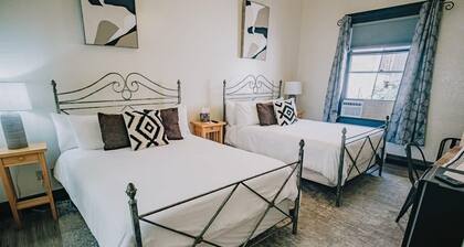 Deluxe Room at The Block