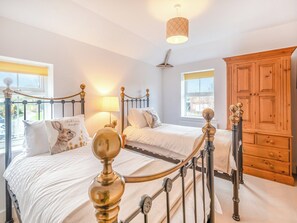 2 bedrooms, free WiFi, bed sheets