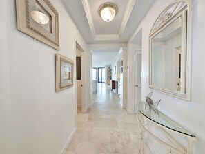 Interior - Captain's Quarter C45 (Pawleys Island)