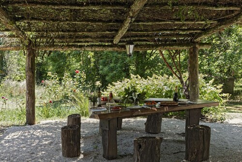 Casale Pomodoro - Pool in an Ancient Woodland