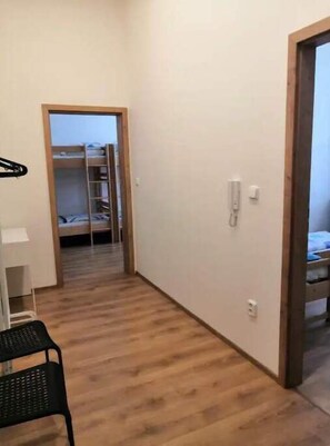 2 habitaciones, wifi y ropa de cama 
