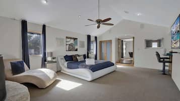 4 chambres, fer et planche à repasser, Wi-Fi gratuit, draps fournis