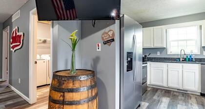 Hoosier Dug Out - 4 Bd Townhome by IU Sports