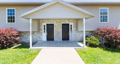 IU Soccer Hideaway - 4 Bd Townhome by IU Sports