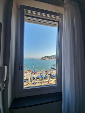 Deluxe Apartment | Living area | Flat-screen TV - Un Tuffo nel Mare by PortofinoVacanze (Santa Margherita Ligure)