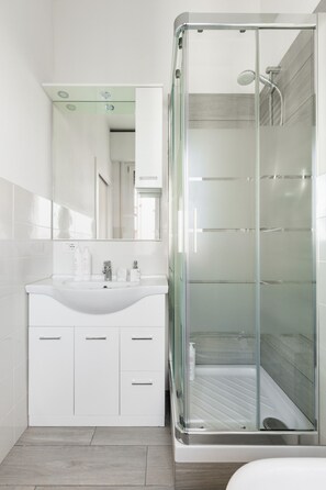 House | 2 bedrooms - Charming Mazzini Apartment by Wonderful Italy (Bologna)