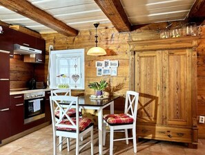 Kühlschrank, Herdplatte, Geschirrspüler