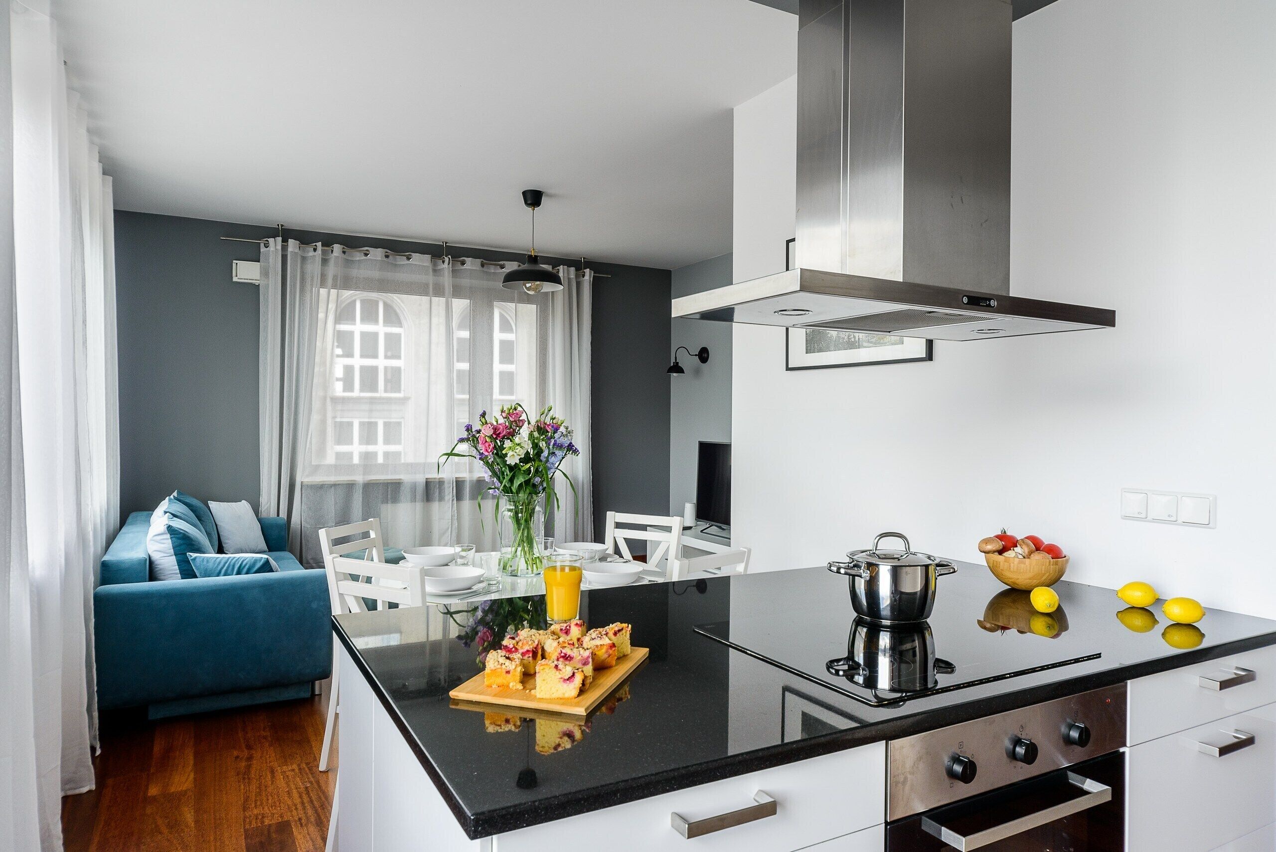 Apartment | Private kitchen | Full-size fridge, microwave, oven, stovetop