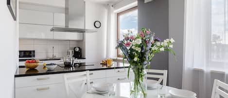 Apartment | Dining room