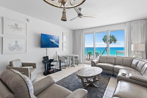 TV - ☀️Sweeping Gulf Views-Indoor and Outdoor Pool-2BR Majestic Sun 302A☀️ (Destin)