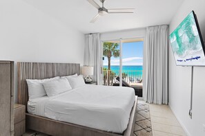 2 bedrooms, iron/ironing board, free WiFi, bed sheets - ☀️Sweeping Gulf Views-Indoor and Outdoor Pool-2BR Majestic Sun 302A☀️ (Destin)