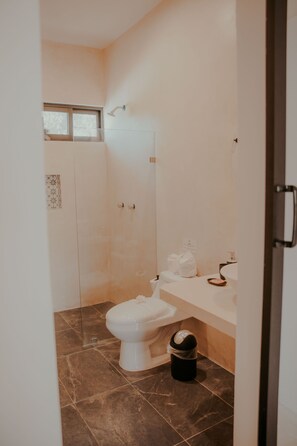 Suite Studio Junior | Salle de bain