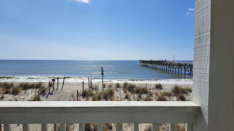 Oceanfront Shared Walkway | Terrace/patio