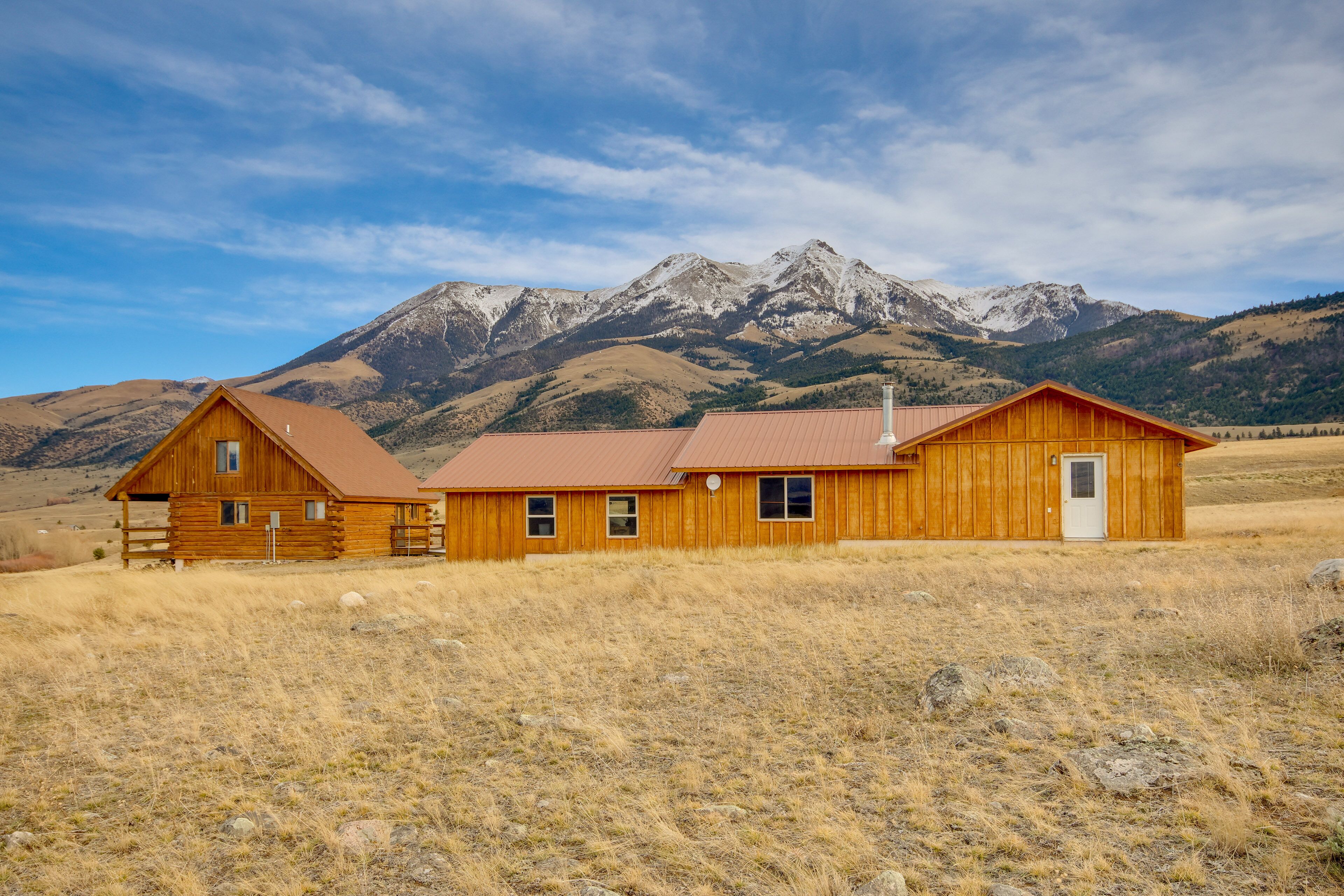 Yellowstone Lodge w/ Game Room & Panoramic Views
