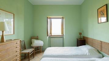 6 quartos, Wi-Fi, roupa de cama