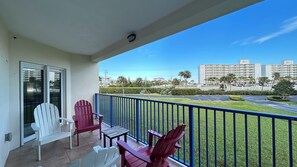 Property grounds - Seashell Escape (New Smyrna Beach)