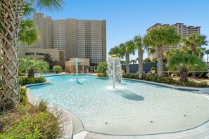 Pool - Emerald Beach Resort 1834 (Panama City Beach)