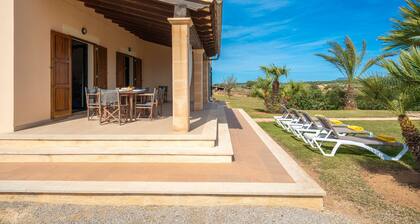 Can Aina Finca in der Natur für 6 Personen mit Pool, Tischtennisplatte, BBQ, Wi Fi