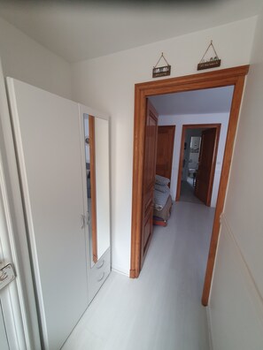 1 Schlafzimmer, Bügeleisen/Bügelbrett, Reisekinderbett, kostenloses WLAN