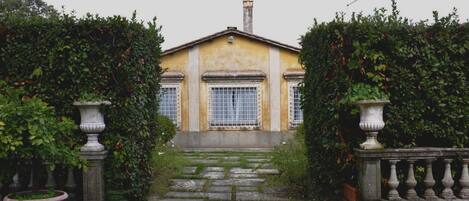 Exterior