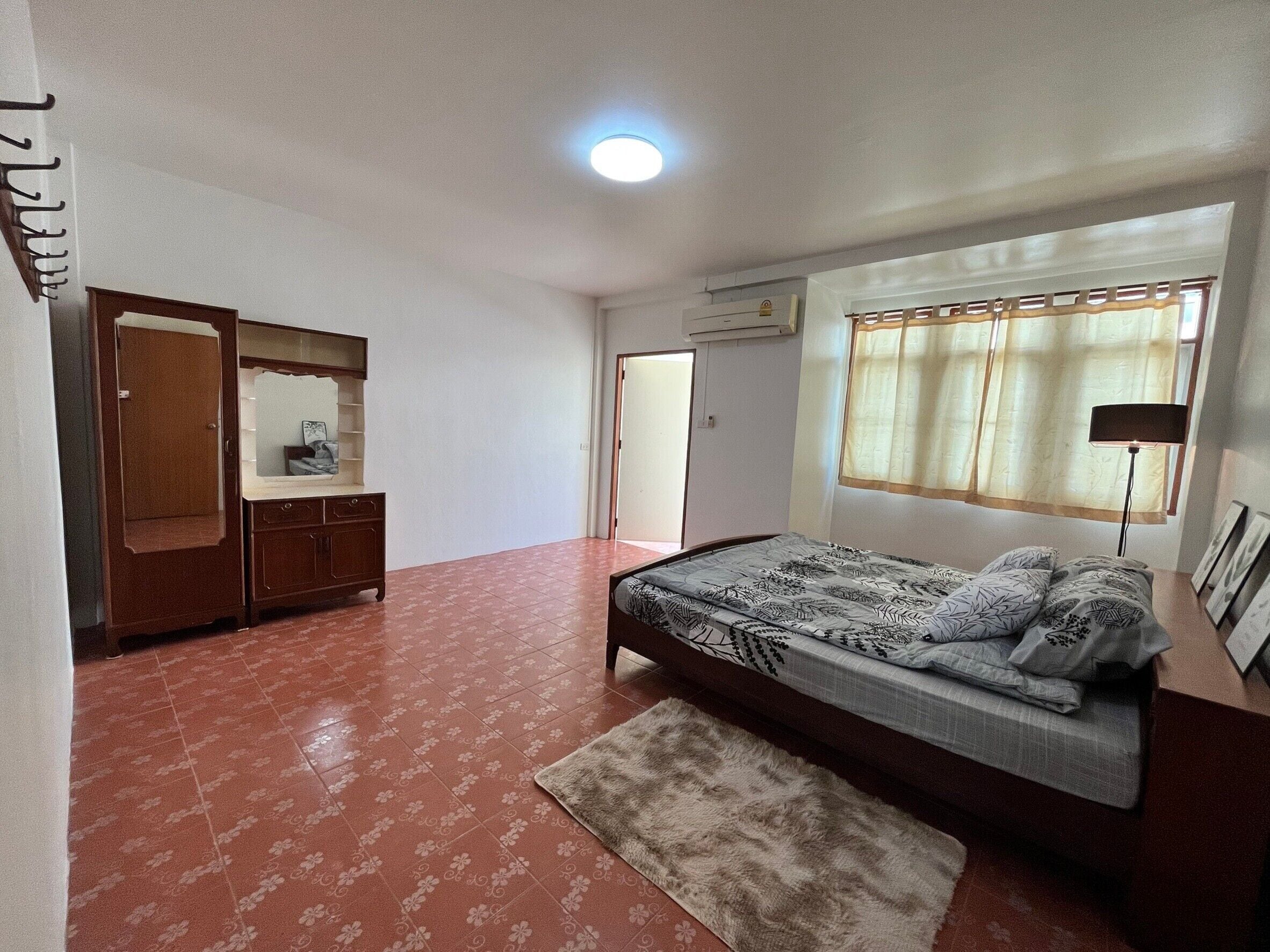 2 bedrooms, free WiFi