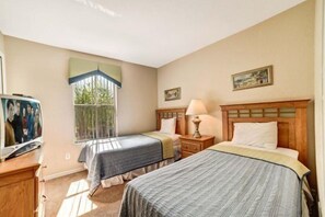 4 chambres, fer et planche Ă repasser, Wi-Fi, draps fournis