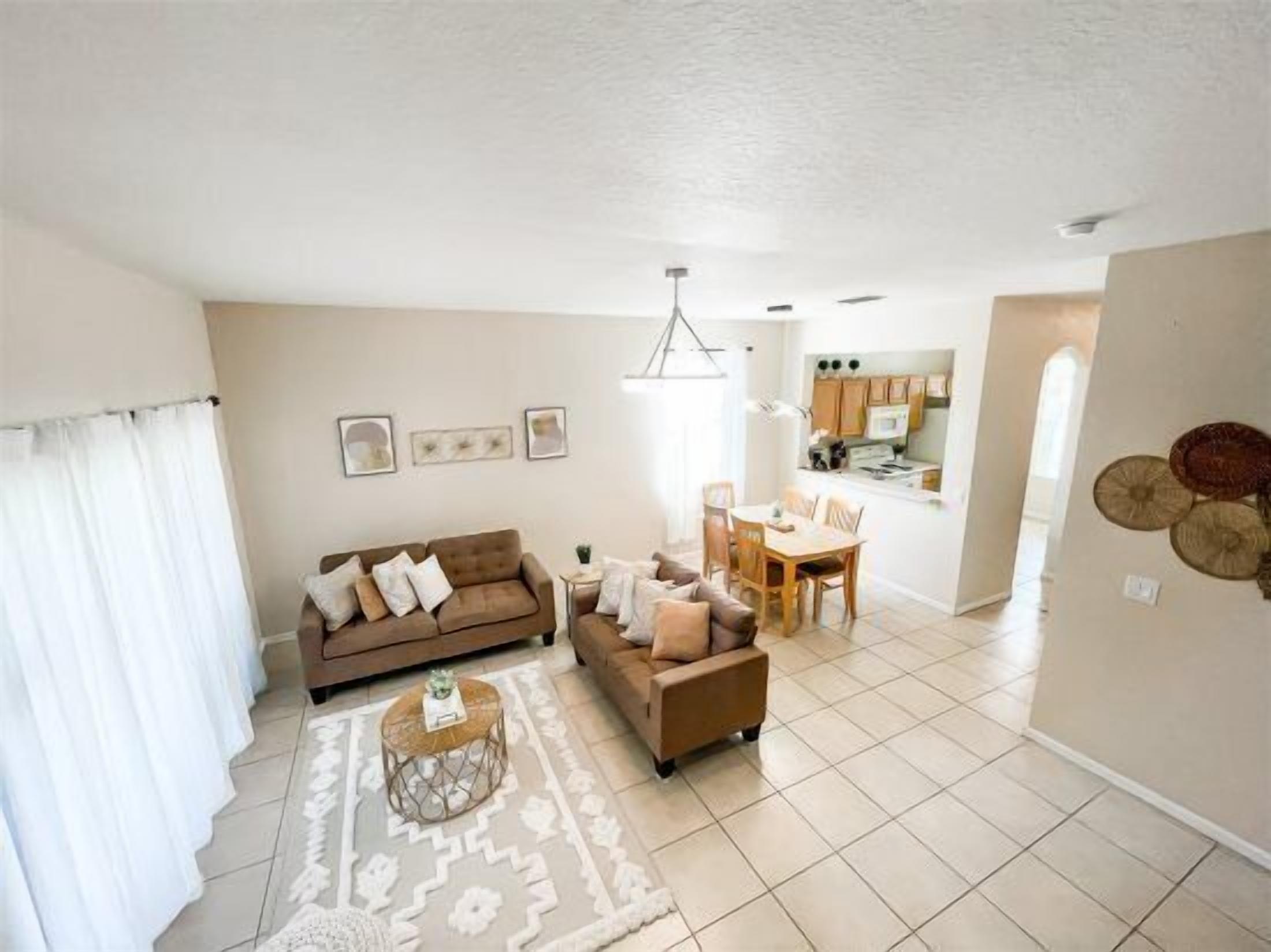 Large 4 bedroom townhome