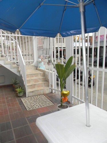 Casa Para Familias y Grupos Totalmente Equipada Para 8 Personas Cocina zo