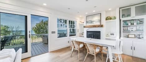 TV connectée, cheminée