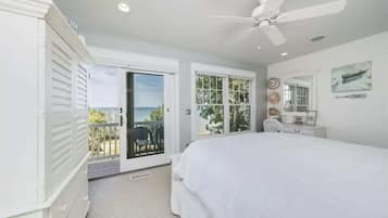 4 bedrooms, travel cot, free WiFi, bed sheets