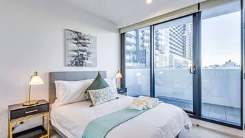 Iron/ironing board, travel cot, free WiFi, bed sheets