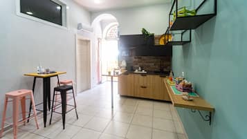 Café da manhã continental grátis todos os dias