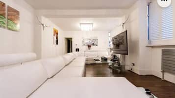 Apartment | Interior