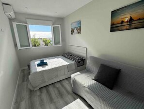 2 Schlafzimmer