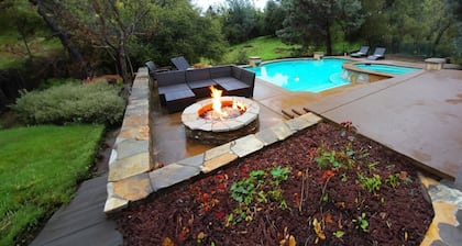Bed & Berries in the CA Wine Country! From the Founder of Shari's Berries!