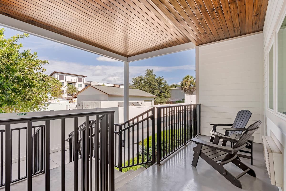 Chambre Standard, 2 grands lits, non-fumeur, balcon (Garden Side) | Literie de qualité, couette en duvet, lit avec matelas à plateau-coussin