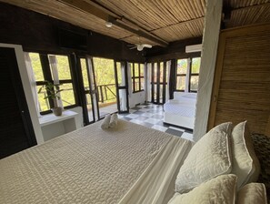 Kamar Triple Basic | Minibar, Wi-Fi gratis, dan seprai linen