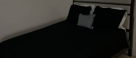 1 chambre, fer et planche à repasser, Wi-Fi